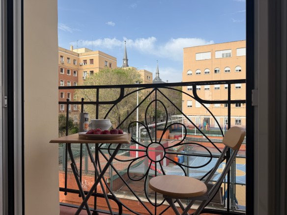 Piso en alquiler Arguelles 1250€